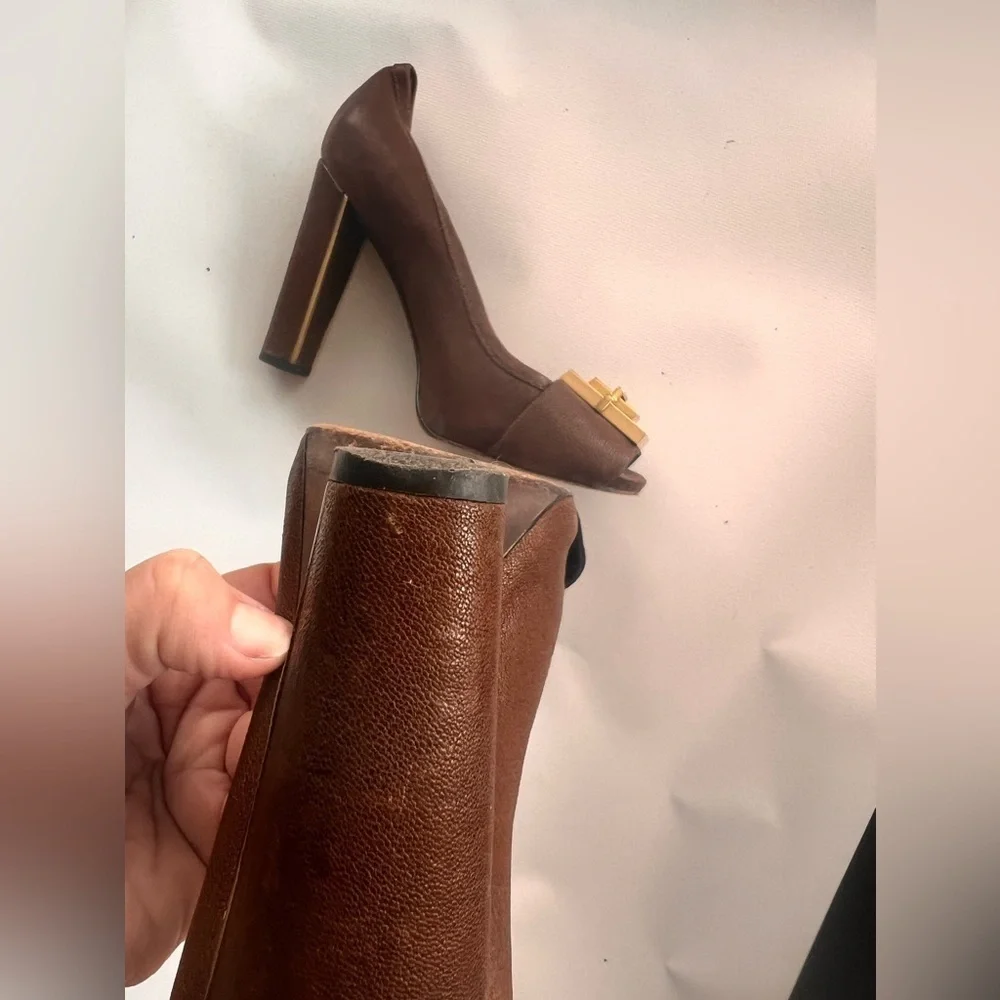 Tory Burch Brown Heels with Gold Accents